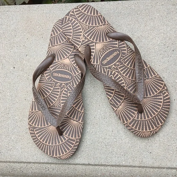 HAVAIANAS FLIP FLOPS BROWN &COPPER WOMENS SIZE 8.5 NWOT - Picture 4 of 10